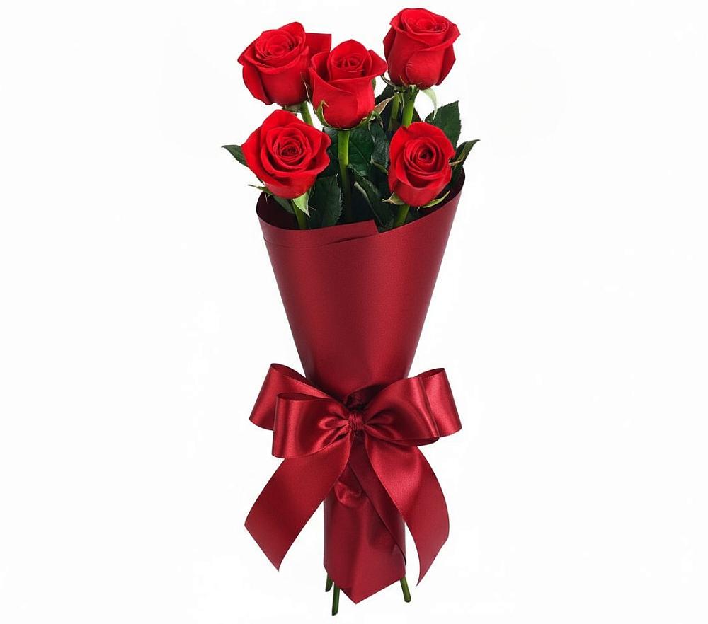 Букет 5 Красных роз Эдлесс Лав в Перлевке