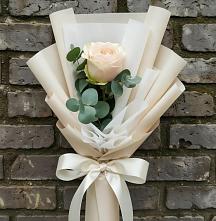 Букет цветов из:  Розы в Перлевке