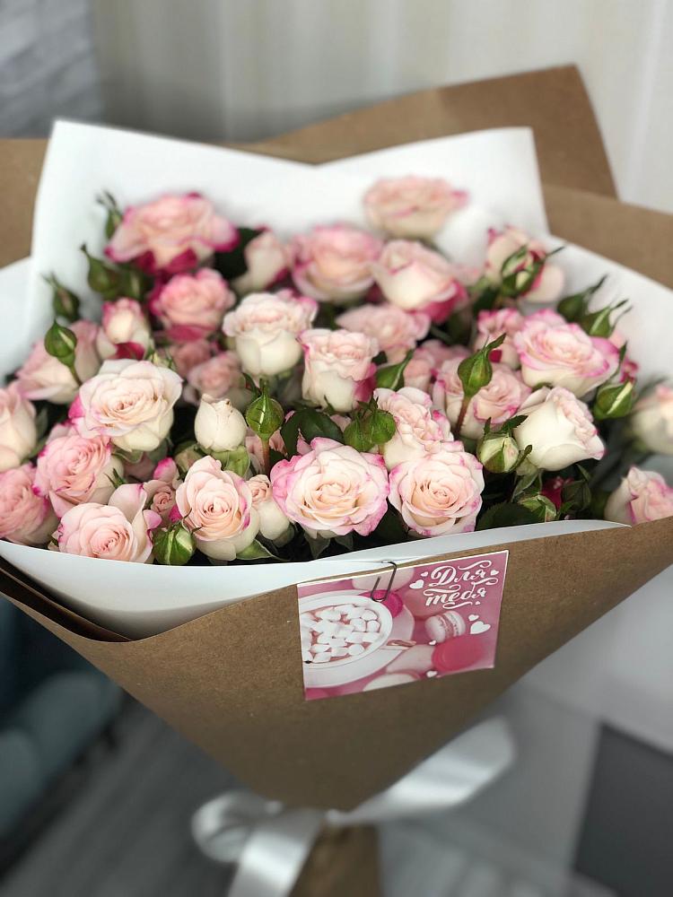 Букет цветов из: Розы в Перлевке