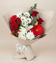 Букет цветов из:  Розы, Хризантемы, Герберы и Лилии в Перлевке