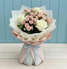Букет цветов из:  Розы в Перлевке