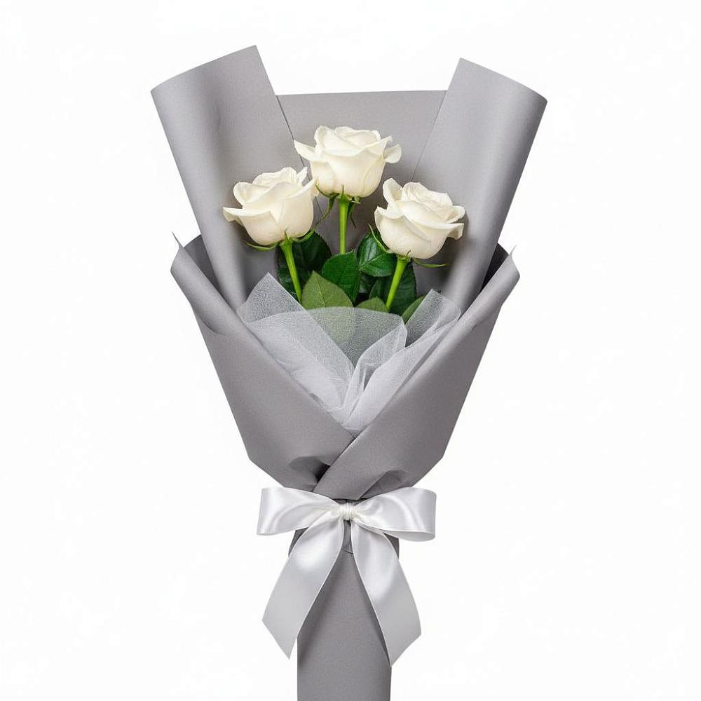 Букет 3 белые розы в Перлевке
