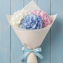 Букет цветов из:  Гортензия в Перлевке
