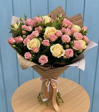 Букет цветов из:  Розы в Перлевке