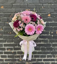 Букет цветов из:  Герберы и Хризантемы в Перлевке