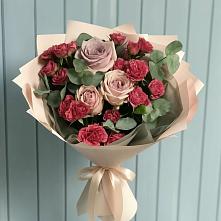 Букет цветов из:  Гвоздики и Розы в Перлевке