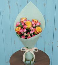 Букет цветов из:  Розы в Перлевке