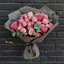 Букет цветов из:  Розы в Перлевке